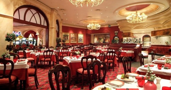 Roses restaurant windmill casino