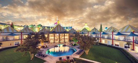 mardi gras theatre carnival city