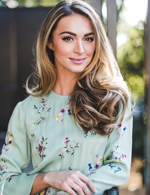 Melinda Bam Melinda Bam